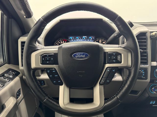 2017 Ford F-150 Lariat photo 17