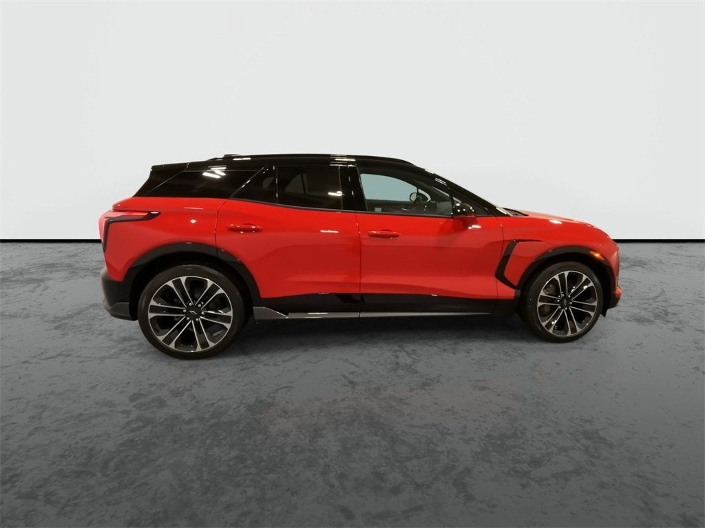2026 Chevrolet Blazer EV photo 9