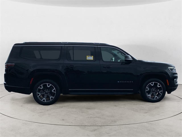2023 Jeep Wagoneer L Series III photo 6