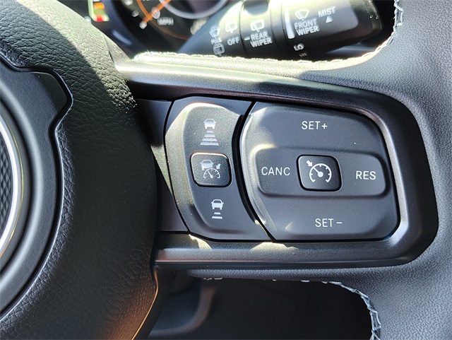 2025 Jeep Wrangler Rubicon photo 18
