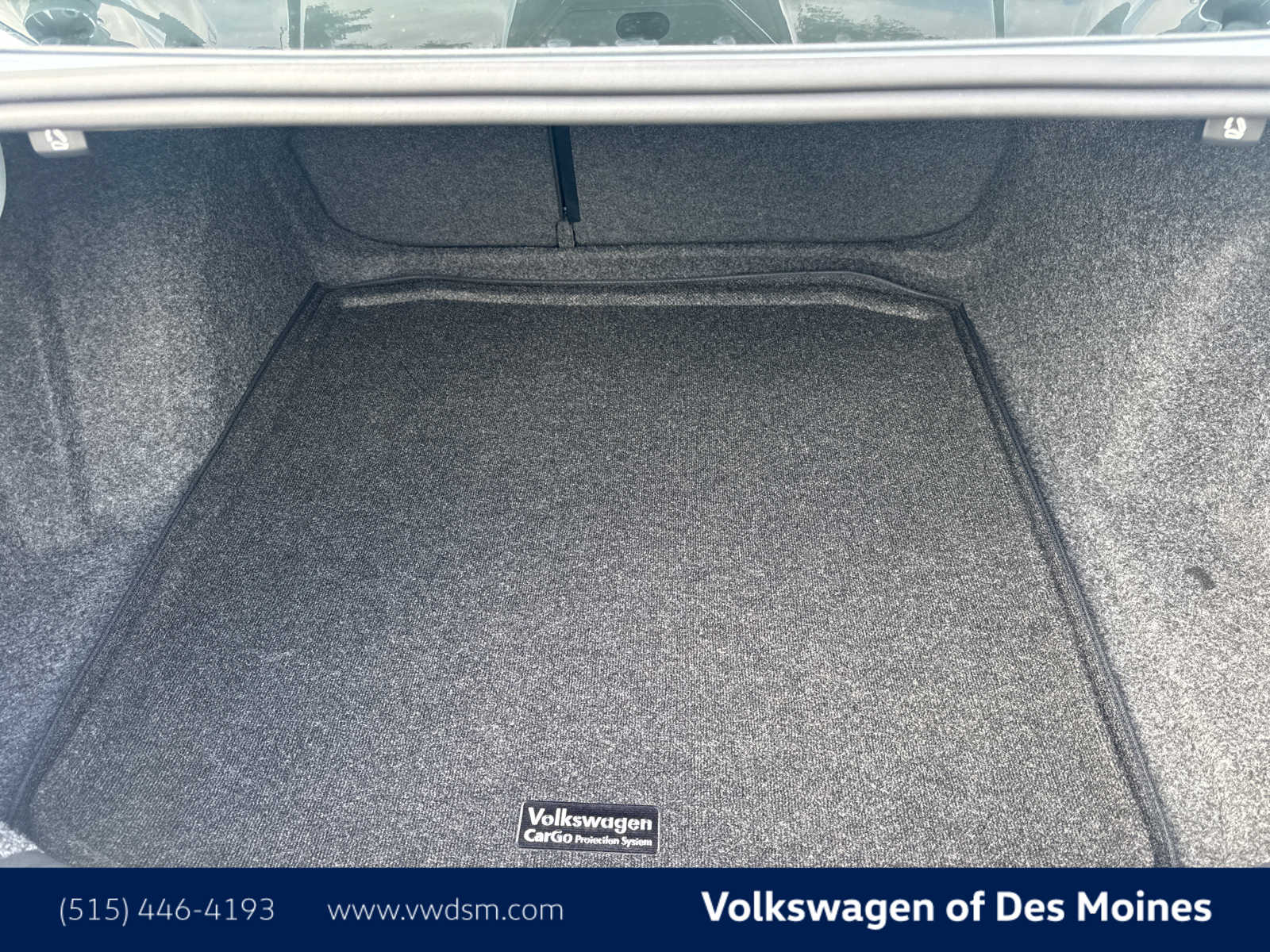 2025 Volkswagen Jetta SEL photo 18