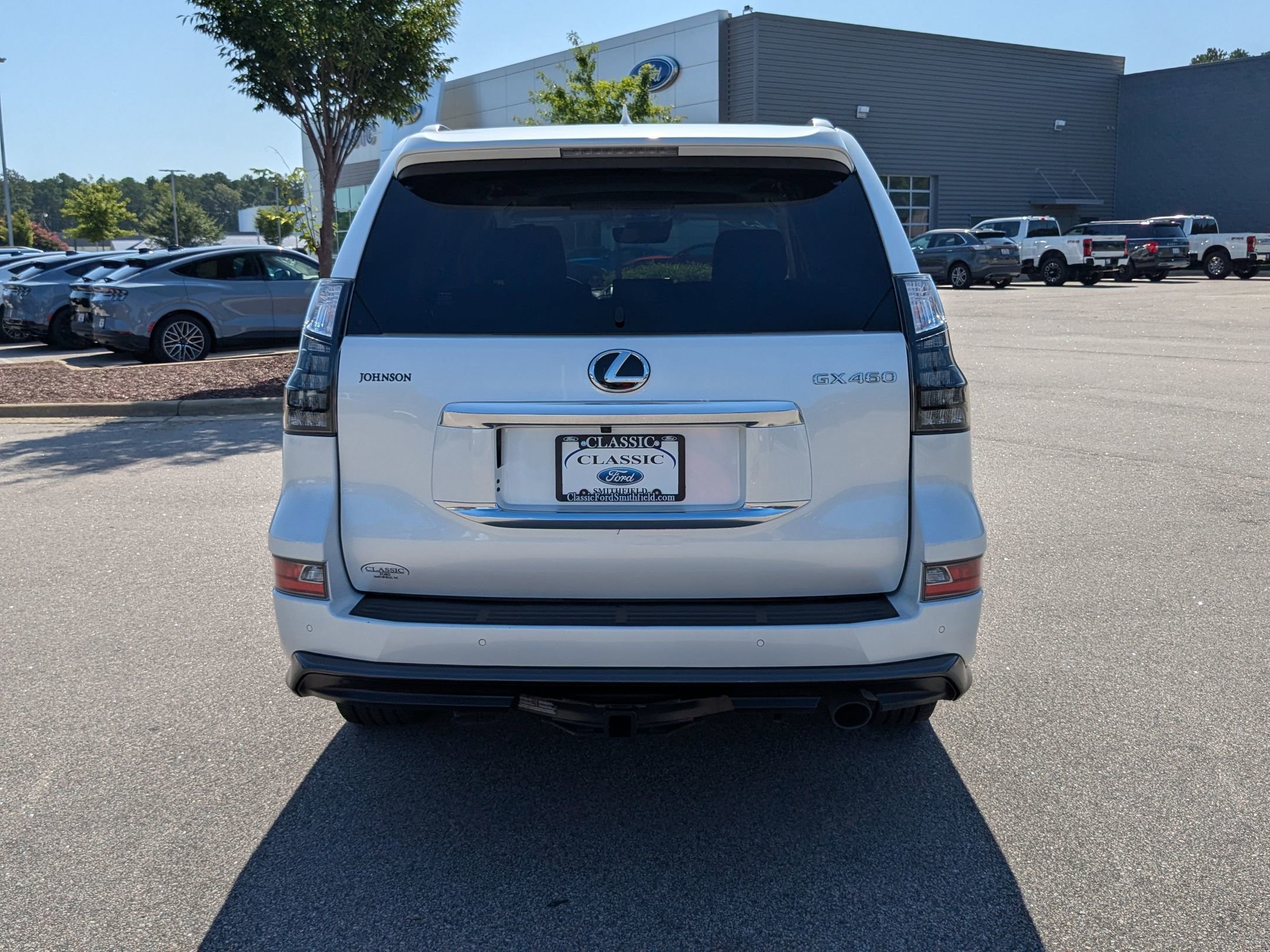 2023 Lexus GX 460 Premium photo 8