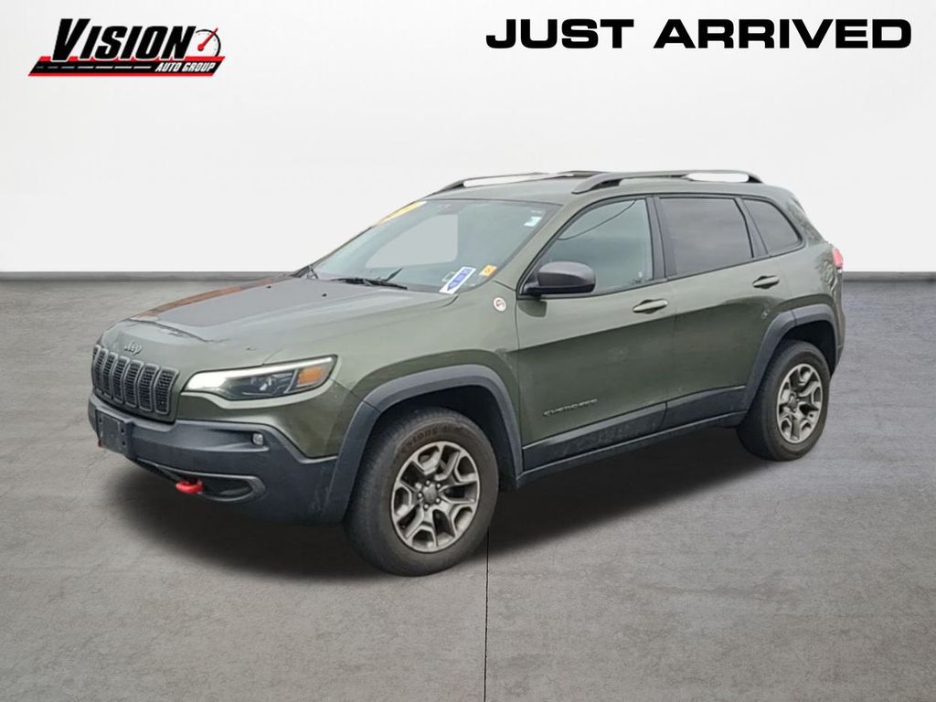 2020 Jeep Cherokee Trailhawk photo 2