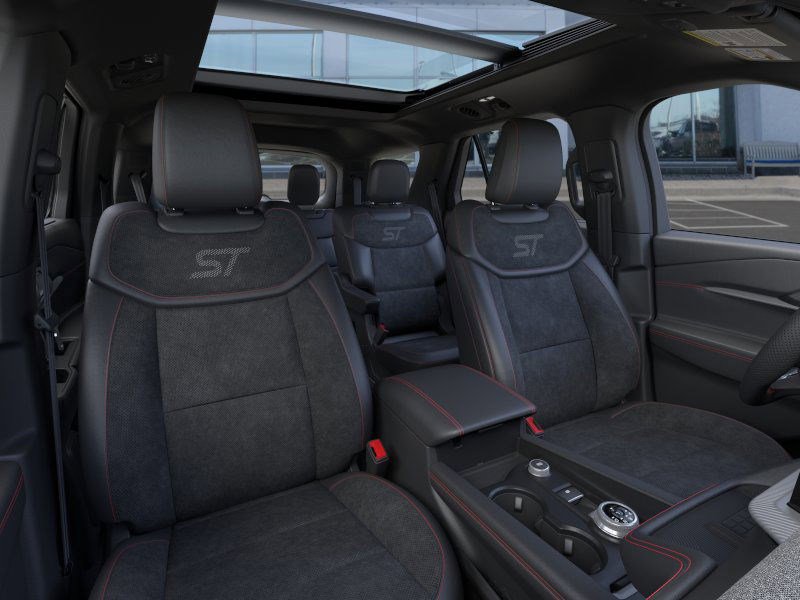 2025 Ford Explorer ST photo 10