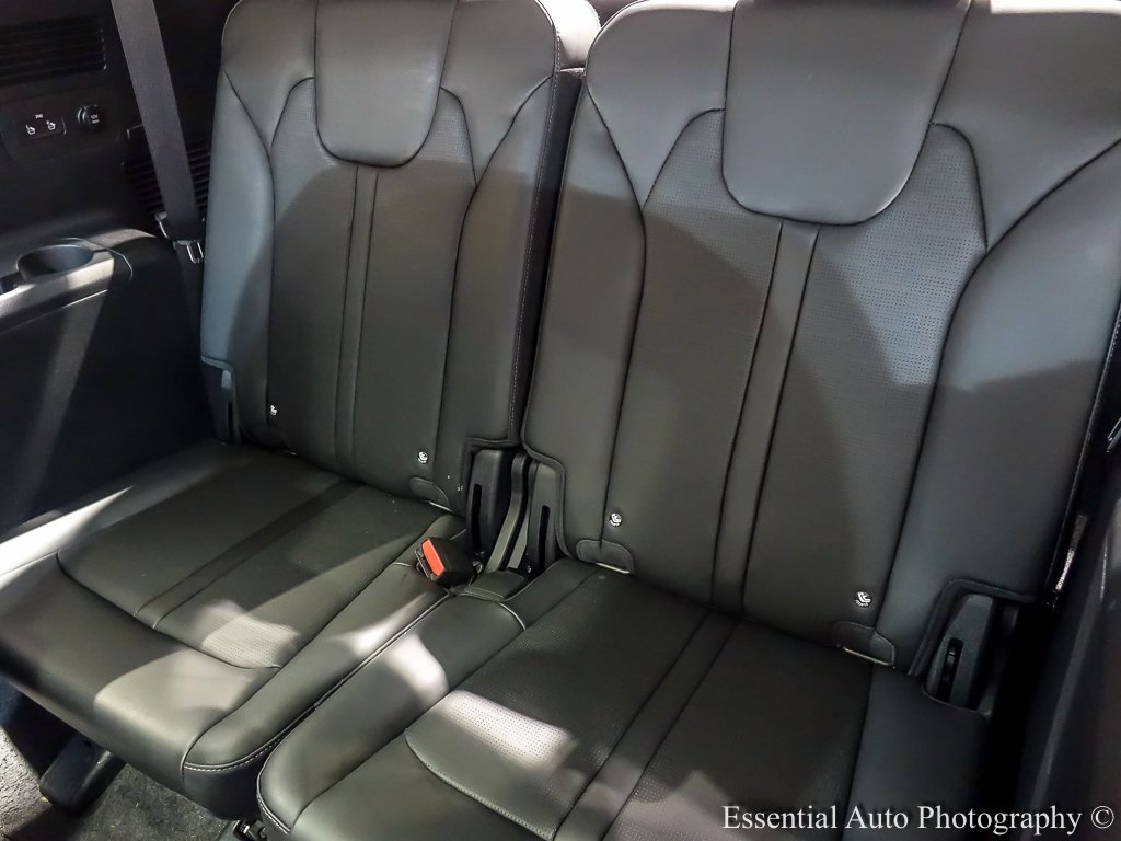 2025 KIA SORENTO - Image 18