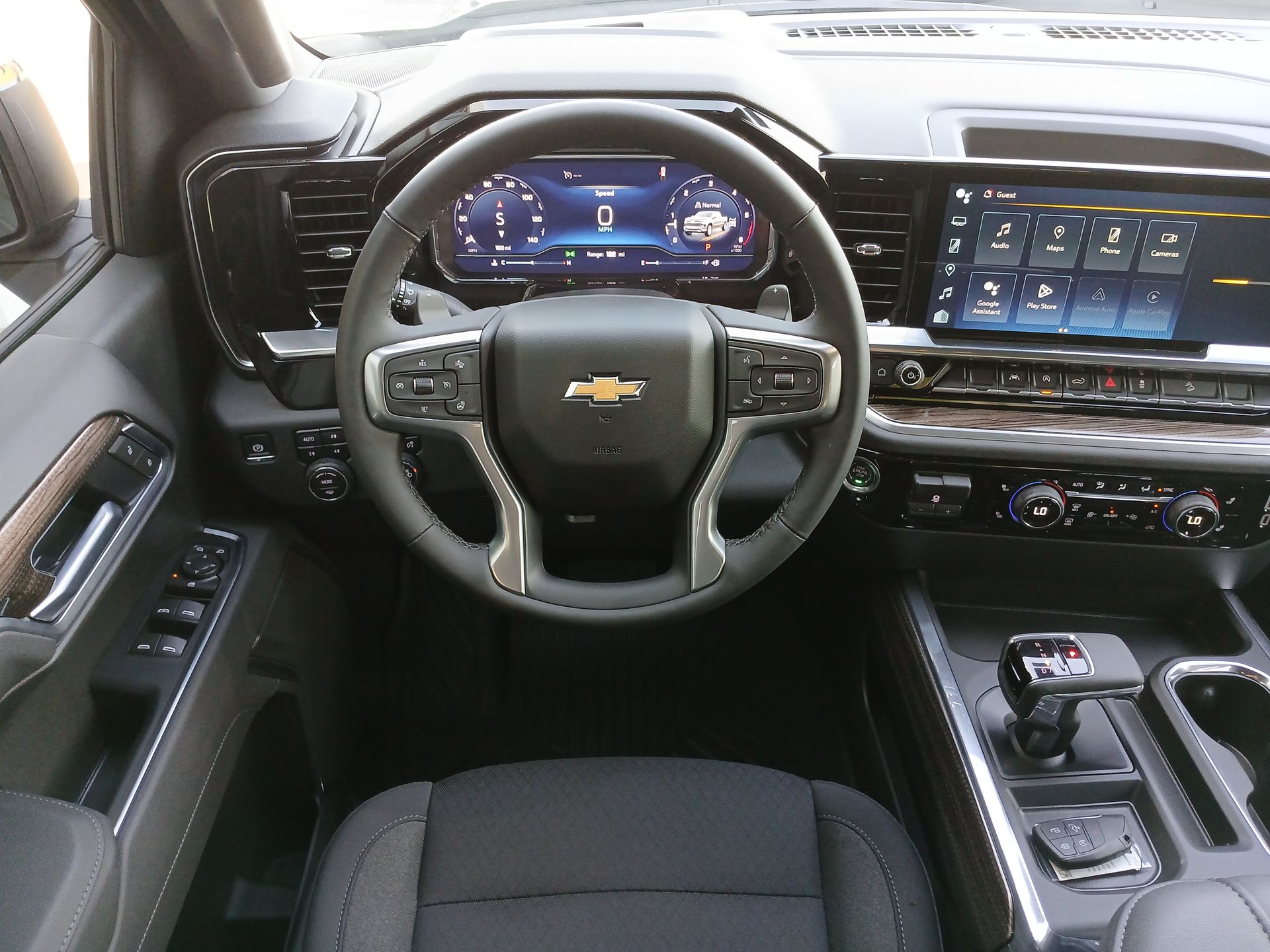2025 Chevrolet Silverado 1500 LT photo 10