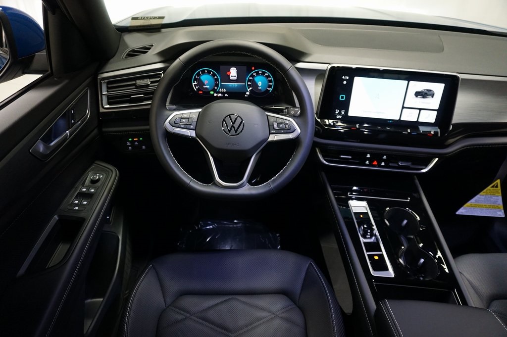 2025 Volkswagen Atlas Cross Sport SE Technology photo 12