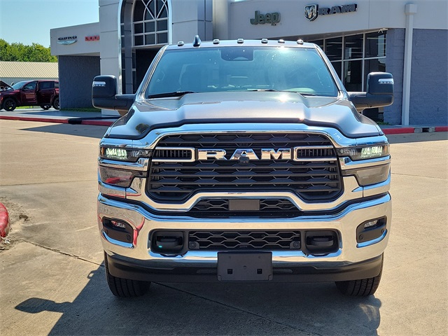 2026 Ram 2500 Tradesman photo 2