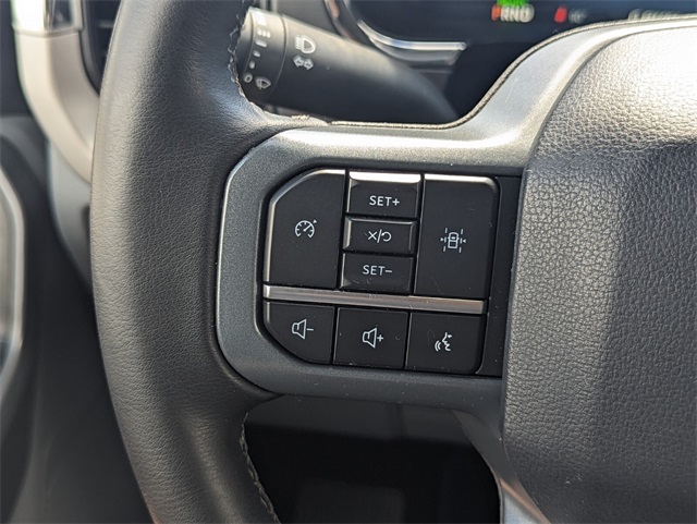 2023 Ford F-150 Lightning XLT photo 26