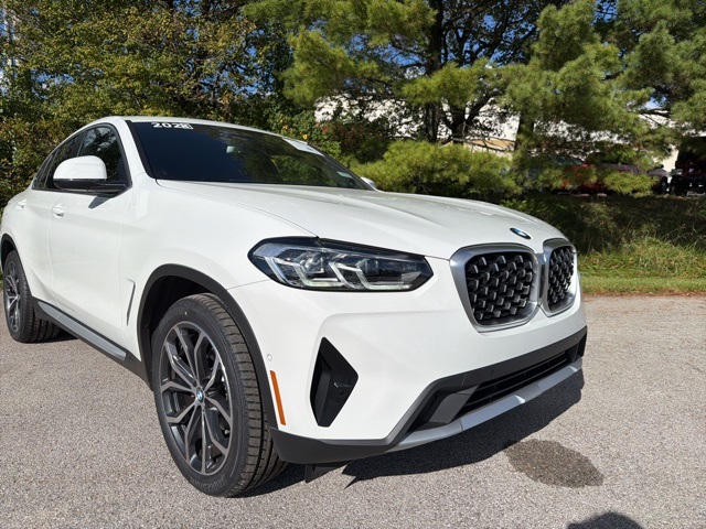 2023 Bmw X4 xDrive30i photo 2