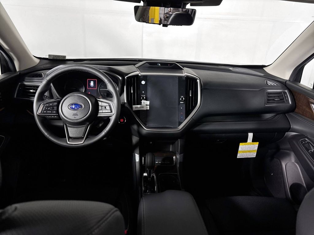 2025 Subaru Ascent Touring photo 11