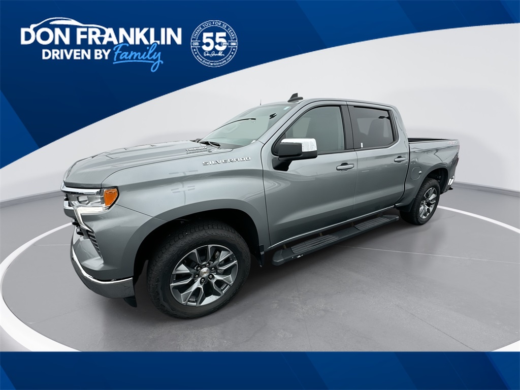 2025 Chevrolet Silverado 1500 LT's photo