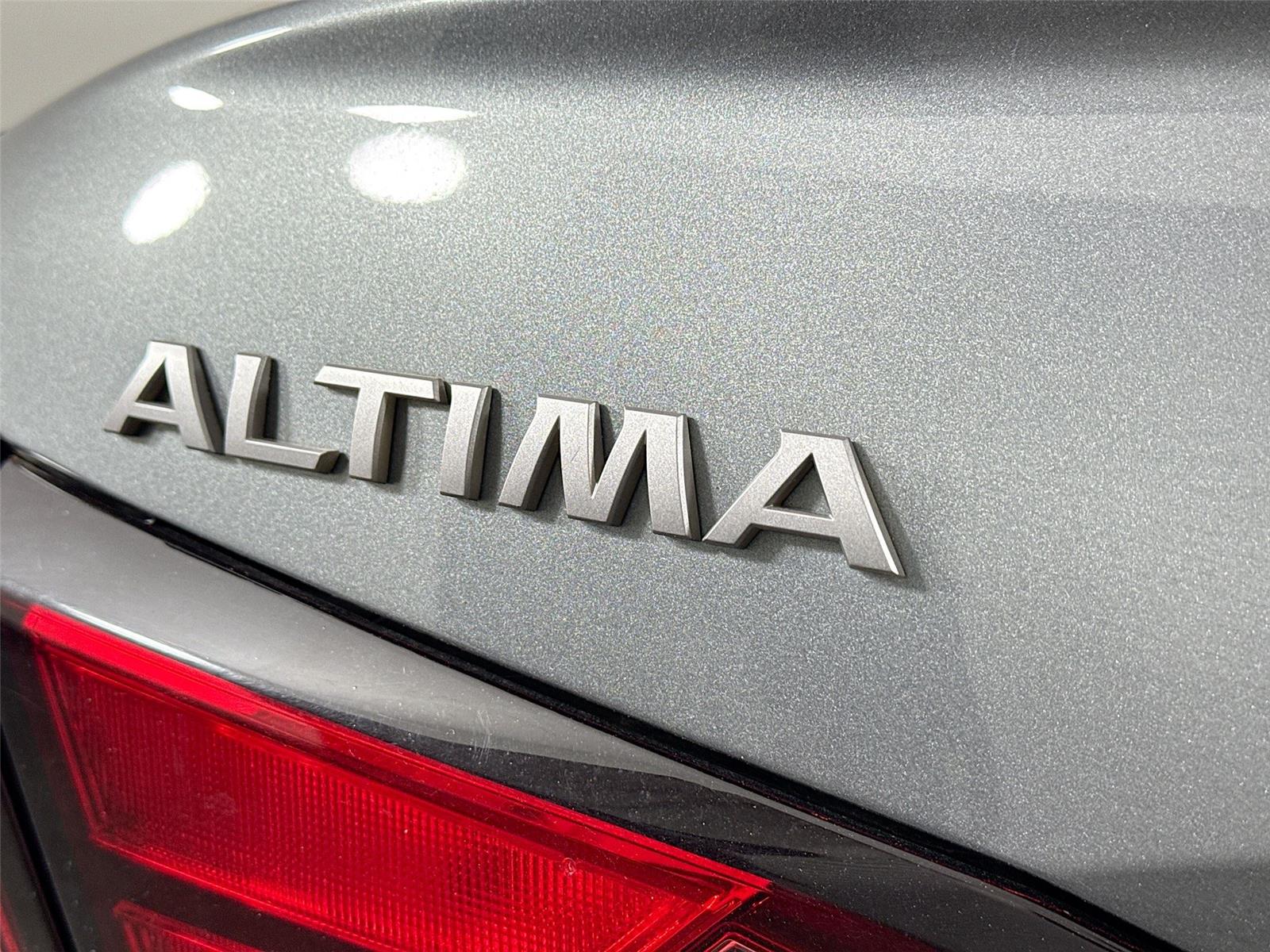 2023 Nissan Altima 2.5 S photo 8