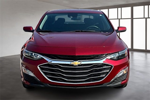 2024 Chevrolet Malibu 1LT photo 4