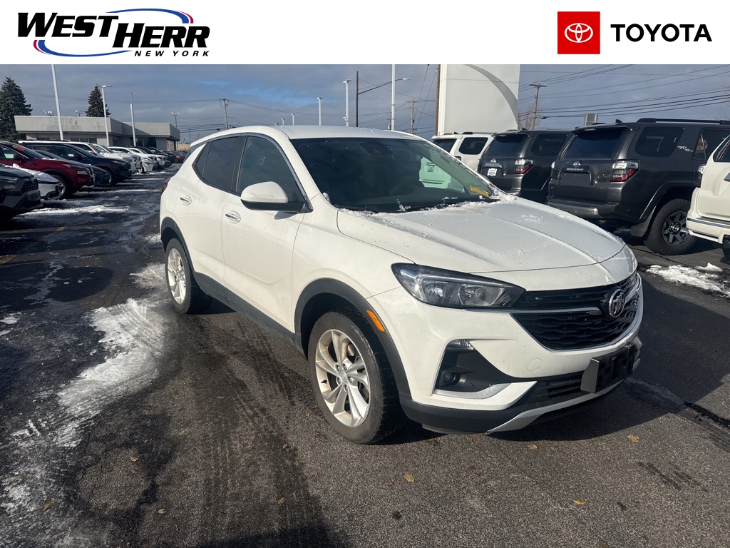 2022 Buick Encore GX Preferred's photo