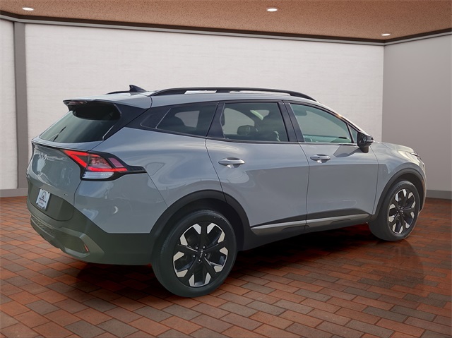 2023 Kia Sportage X-Line photo 3