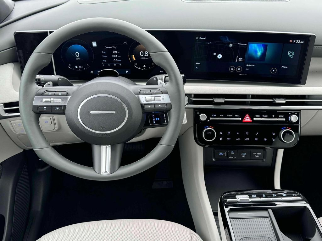 2025 Hyundai Tucson Limited photo 17