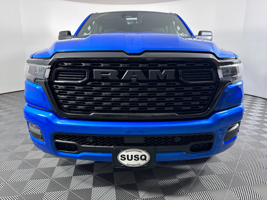 2025 Ram 1500 Tradesman photo 2