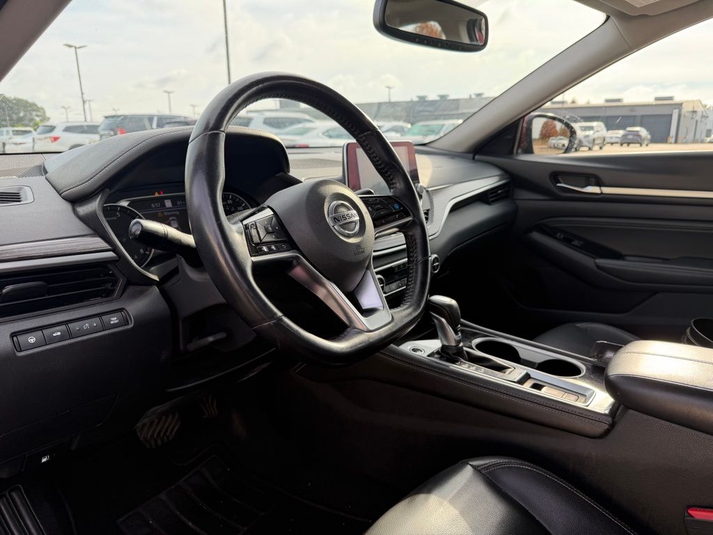 2020 Nissan Altima 2.5 SL photo 2