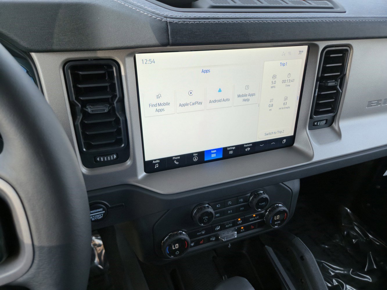 2025 Ford Bronco Outer Banks photo 6