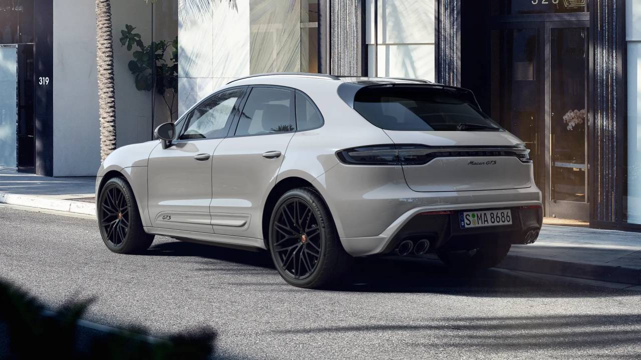 2025 Porsche Macan GTS photo 3