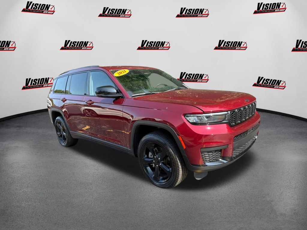 2021 Jeep Grand Cherokee Altitude photo 4