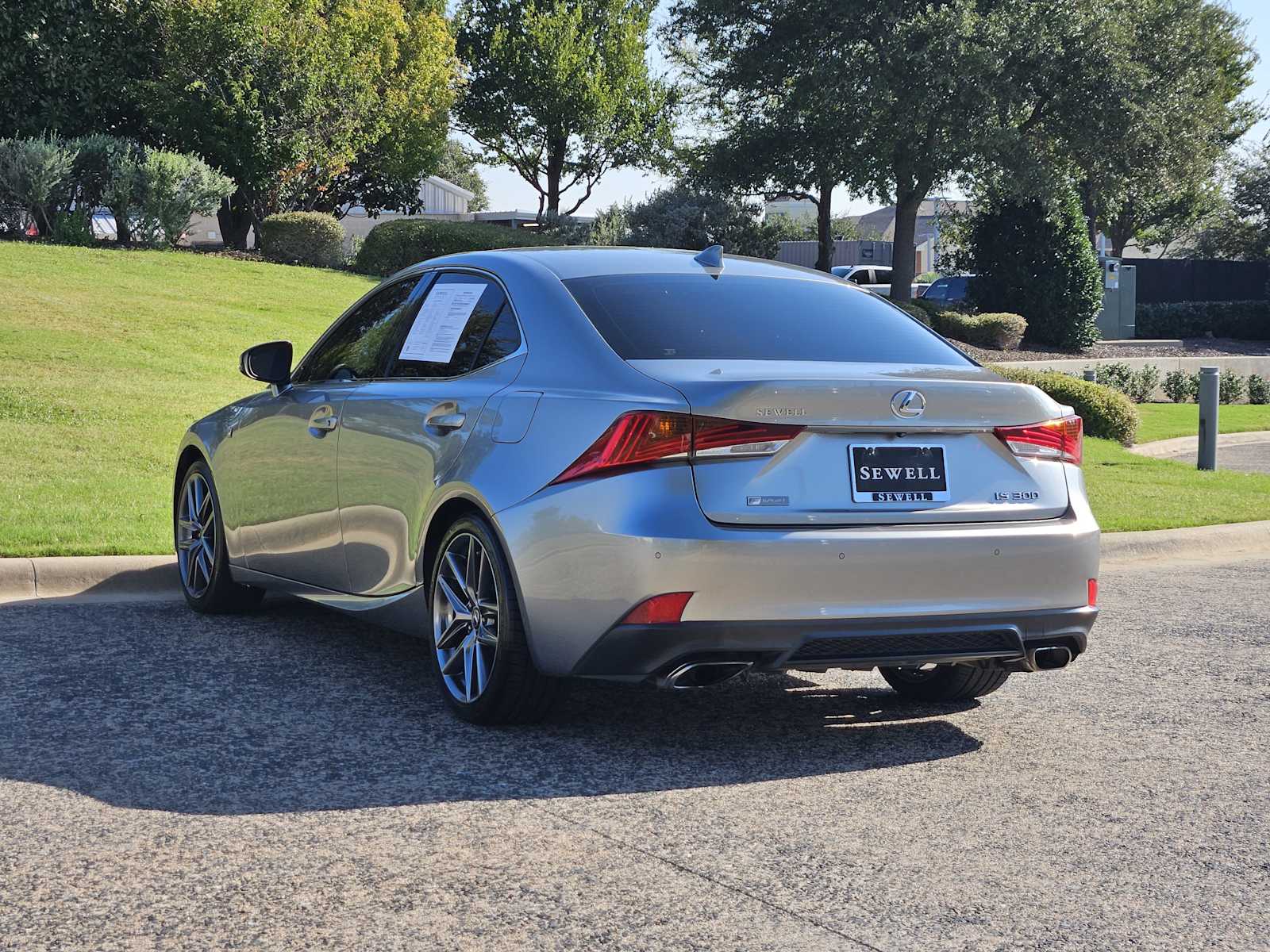 2019 Lexus IS F SPORT photo 3