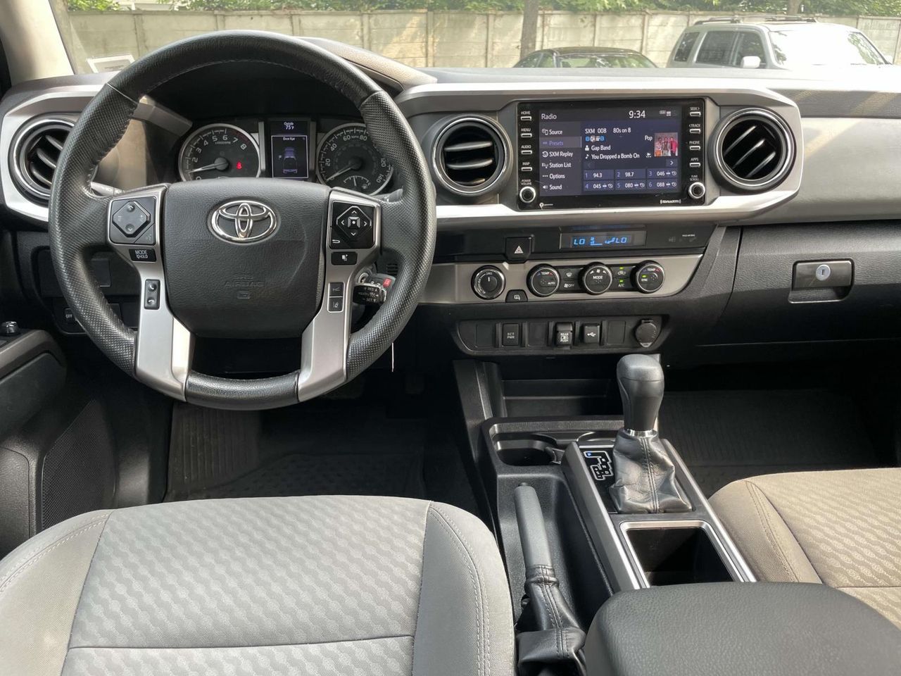 2022 Toyota Tacoma SR5 V6 photo 15
