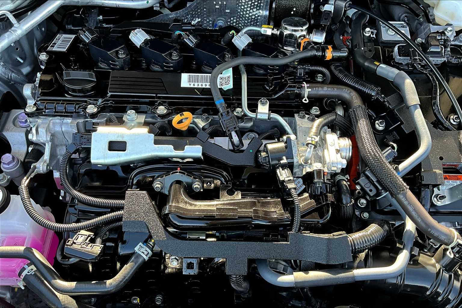 2024 Toyota Corolla Cross Hybrid XSE photo 31