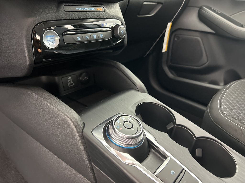 2026 Ford Escape Active photo 16