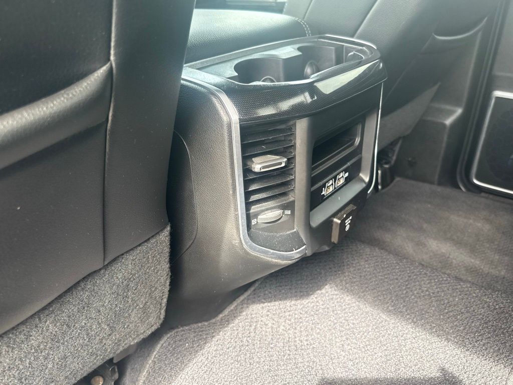 2020 Ram 3500 Laramie photo 23