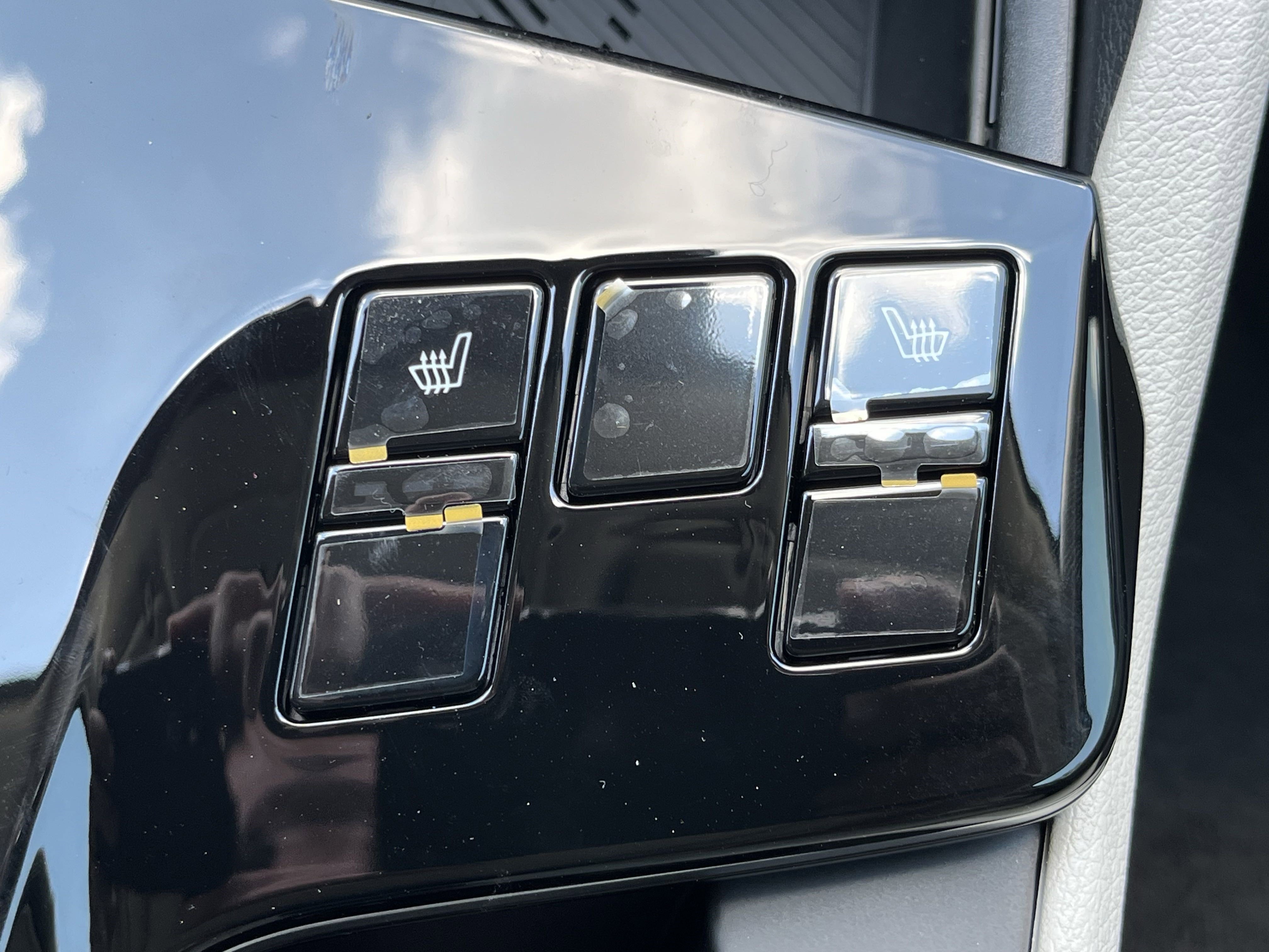 2025 Kia Sportage Hybrid EX photo 6