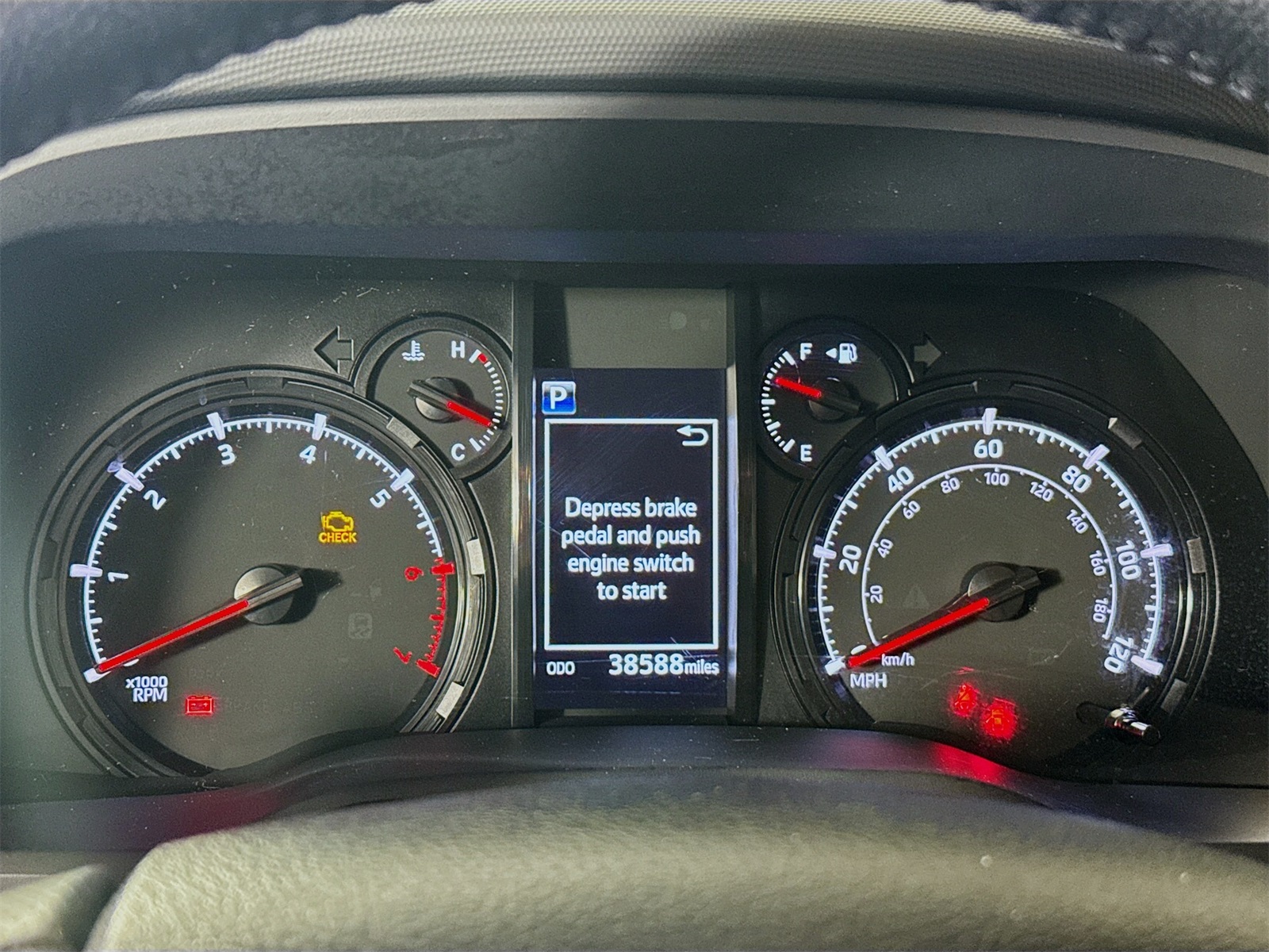 2024 Toyota 4Runner SR5 Premium photo 12