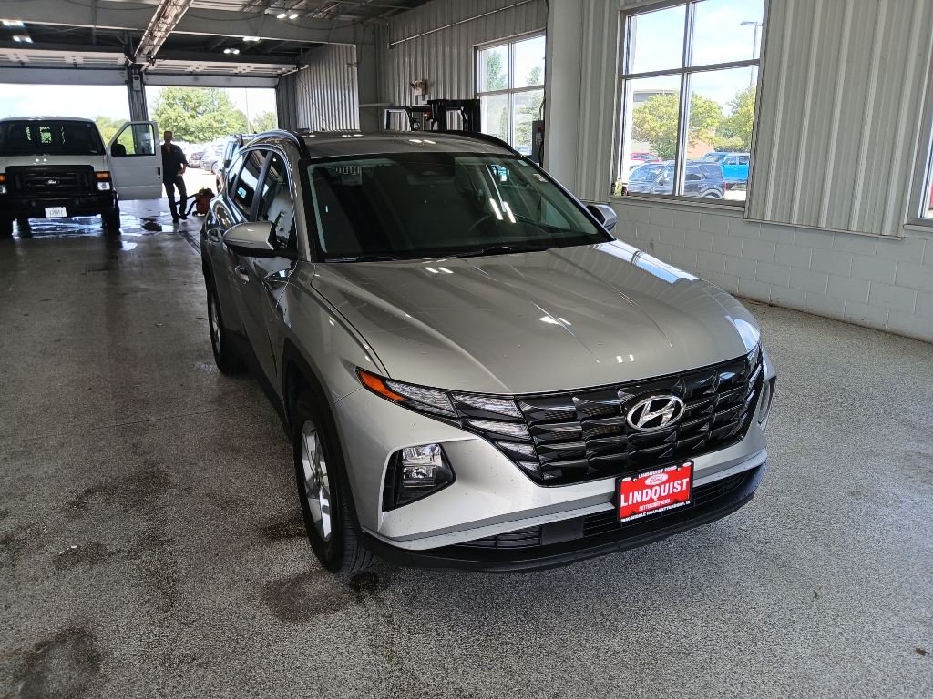2023 Hyundai Tucson SEL photo 2
