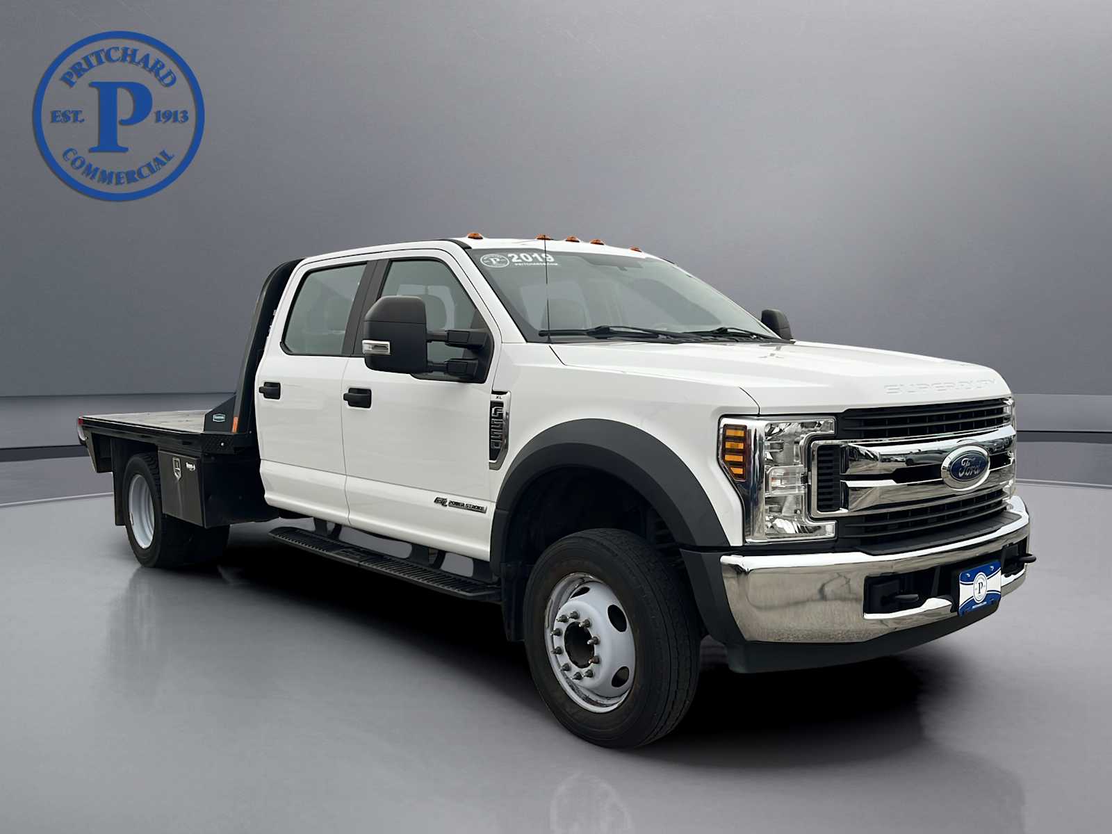 2019 Ford F-550 Super Duty Chassis Cab XL