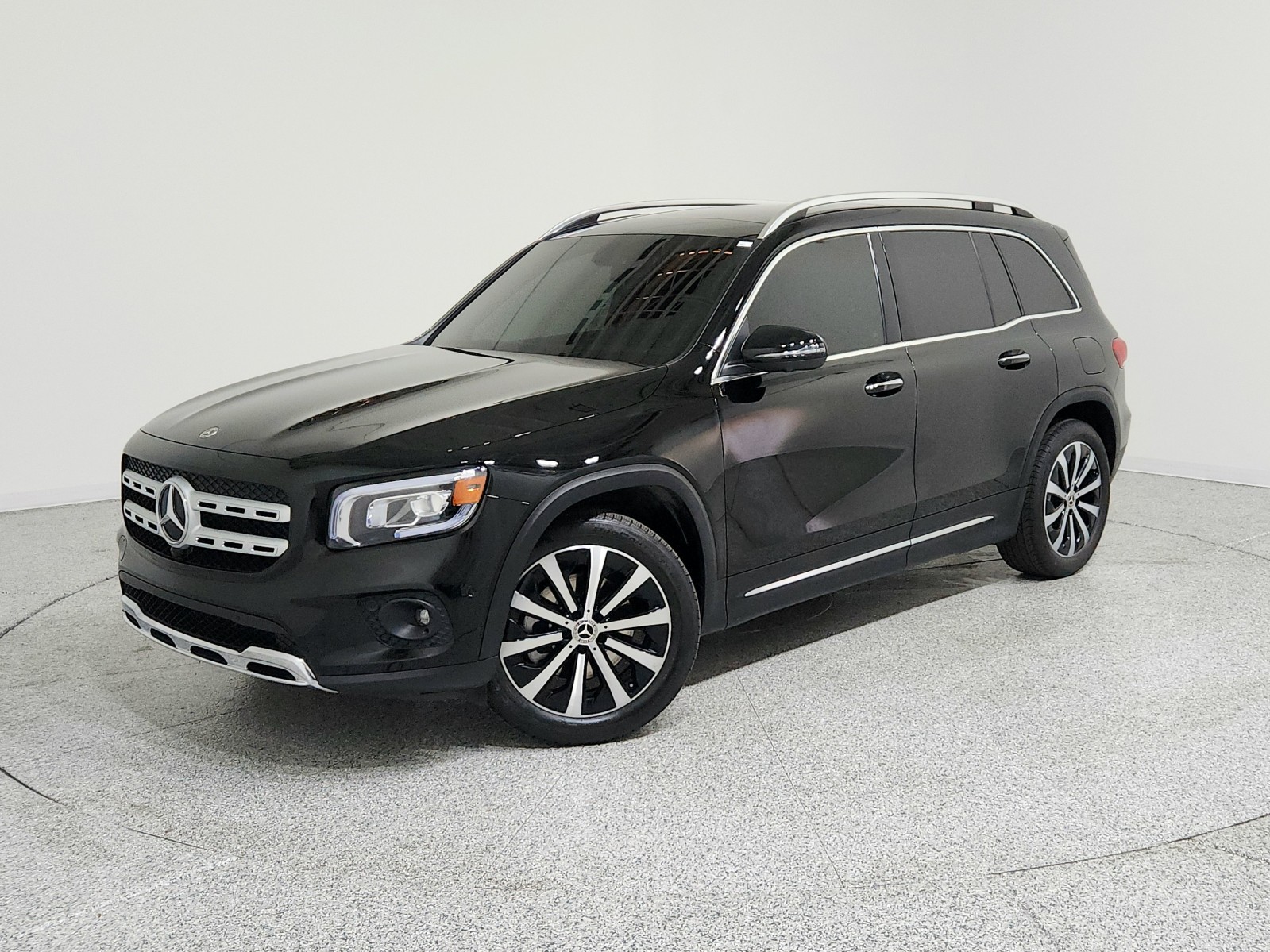 2022 Mercedes-Benz GLB Base