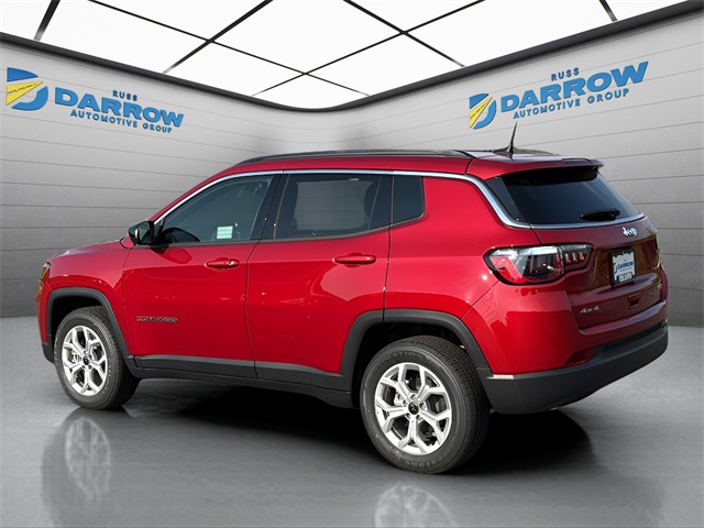 2025 Jeep Compass Latitude photo 2