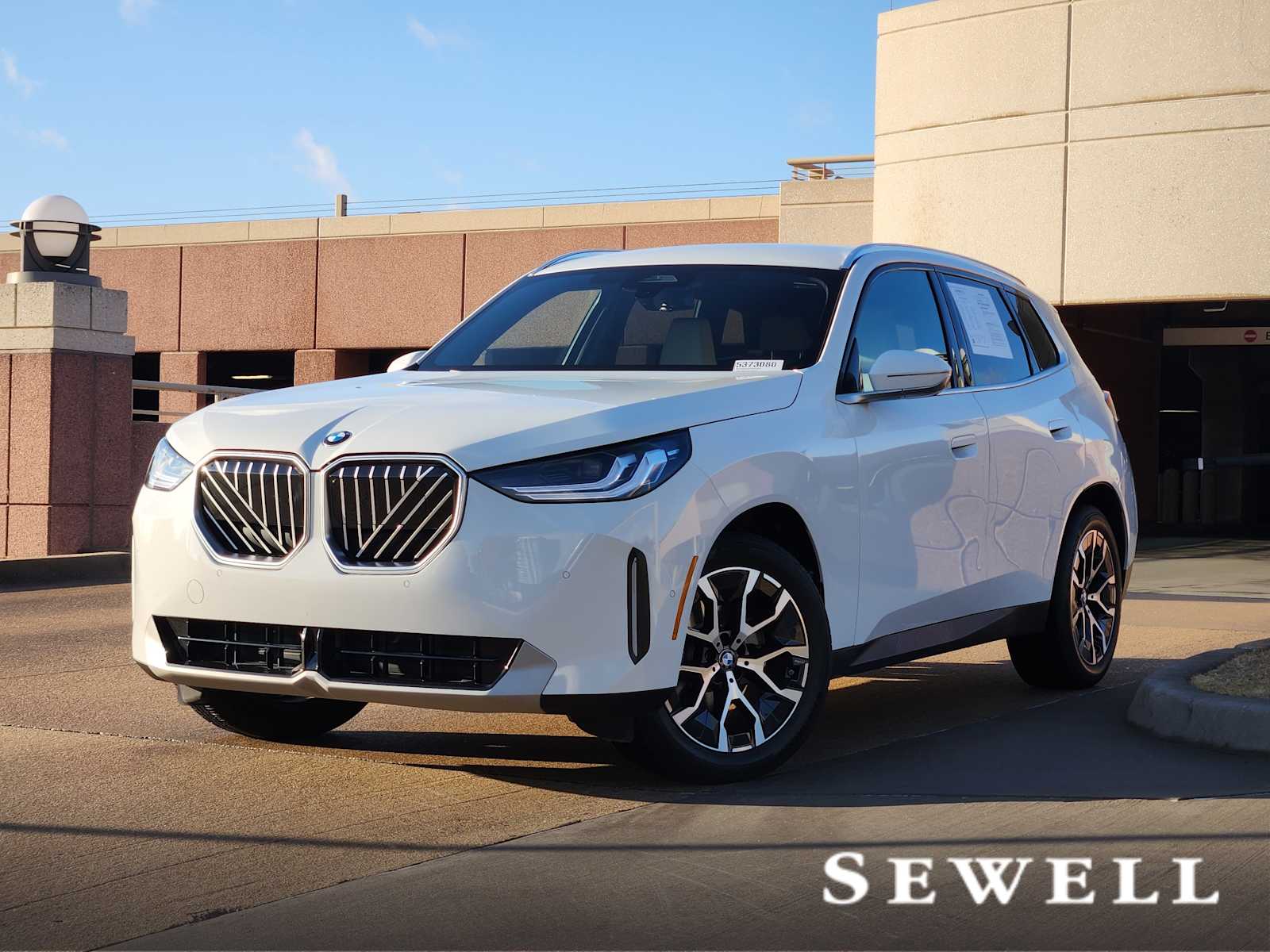 2026 BMW X3 30's photo