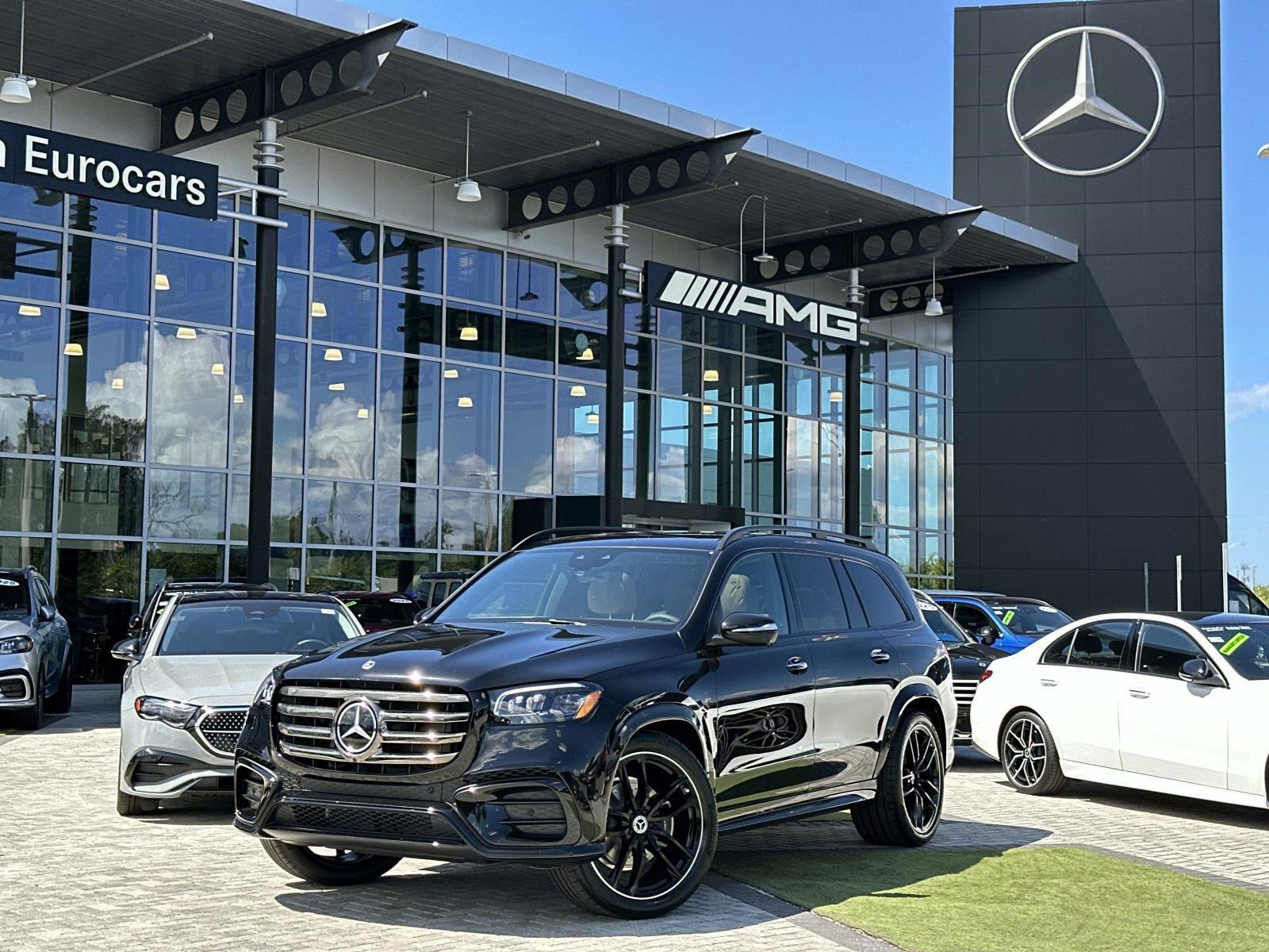 2026 Mercedes-Benz GLS Base's photo