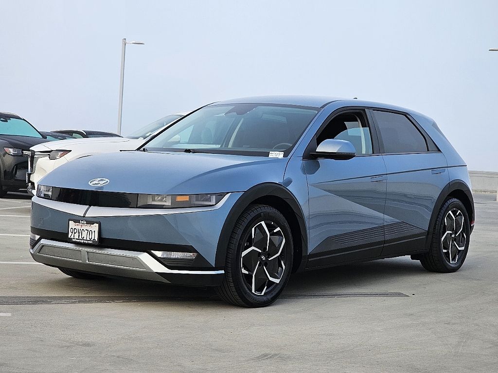 2024 Hyundai Ioniq 5 SE photo 4