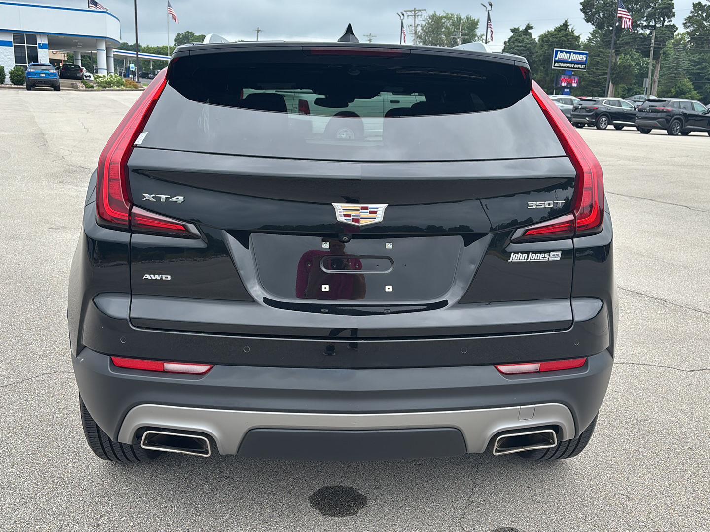 2022 Cadillac XT4 Premium Luxury photo 13