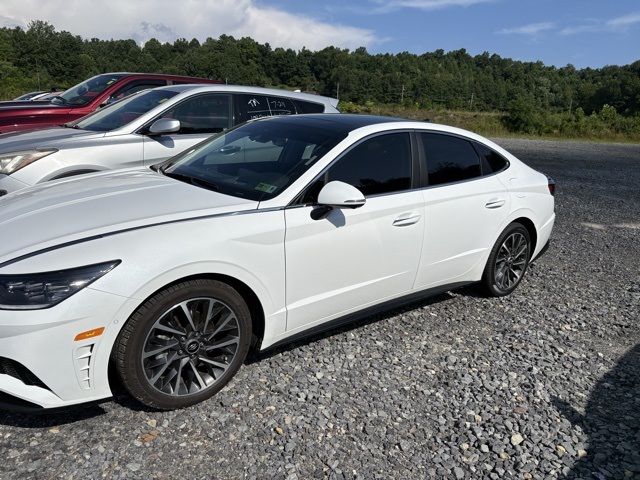 2023 Hyundai Sonata Limited photo 2