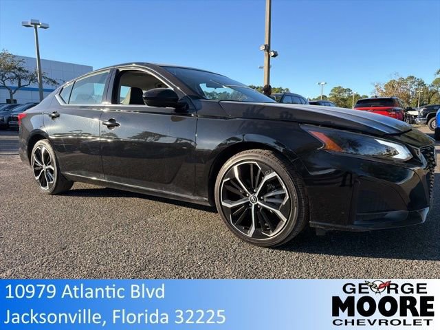 2024 Nissan Altima SR