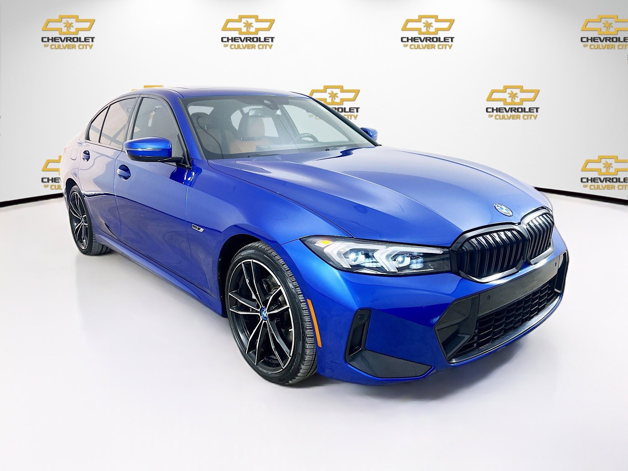 2023 BMW 3 Series 330e