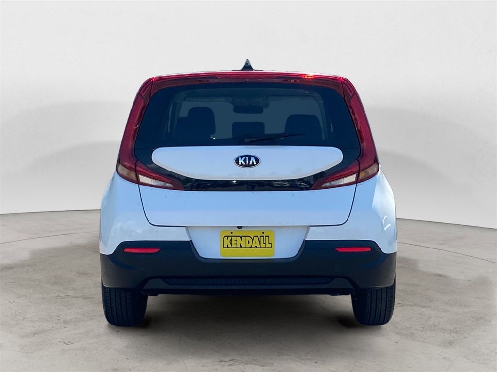 2020 Kia Soul LX photo 3