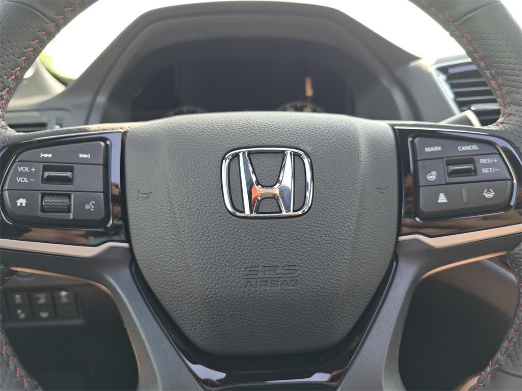 2025 Honda Ridgeline Black Edition photo 29