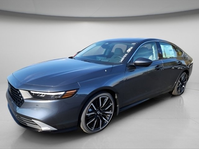 2025 Honda Accord Hybrid Touring photo 3