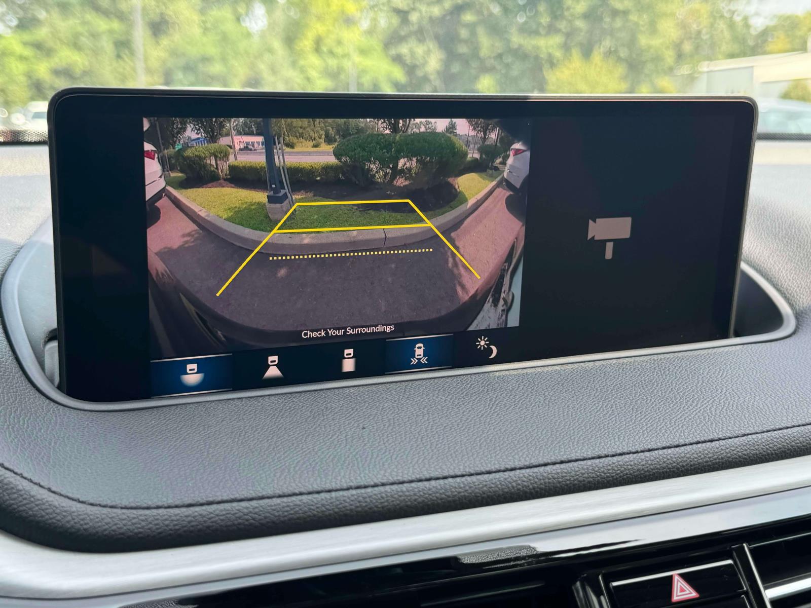 2023 Acura MDX SH-AWD photo 27