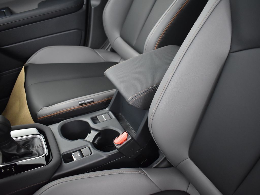 2025 Subaru Forester Sport photo 11