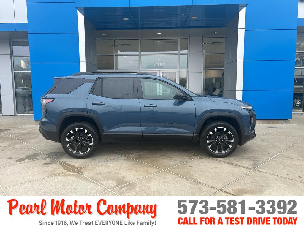 2026 Chevrolet Equinox RS photo 2